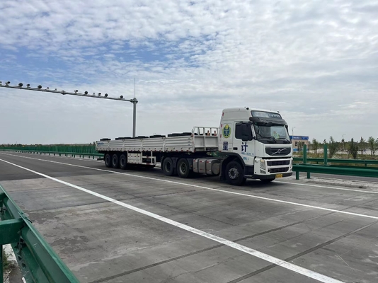 Cân Tốc Độ Cao Trong Chuyển Động với Chống Thấm Nước và Bụi IP68, Cổng Ra Dữ Liệu RJ45/RS232, Khả Năng Cân 40t